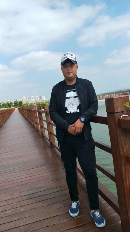 人生如戏的第二张照片--淄博相亲服务中心