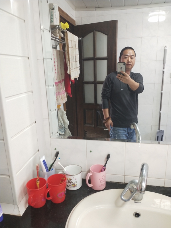 半世人间的第二张照片--淄博相亲服务中心