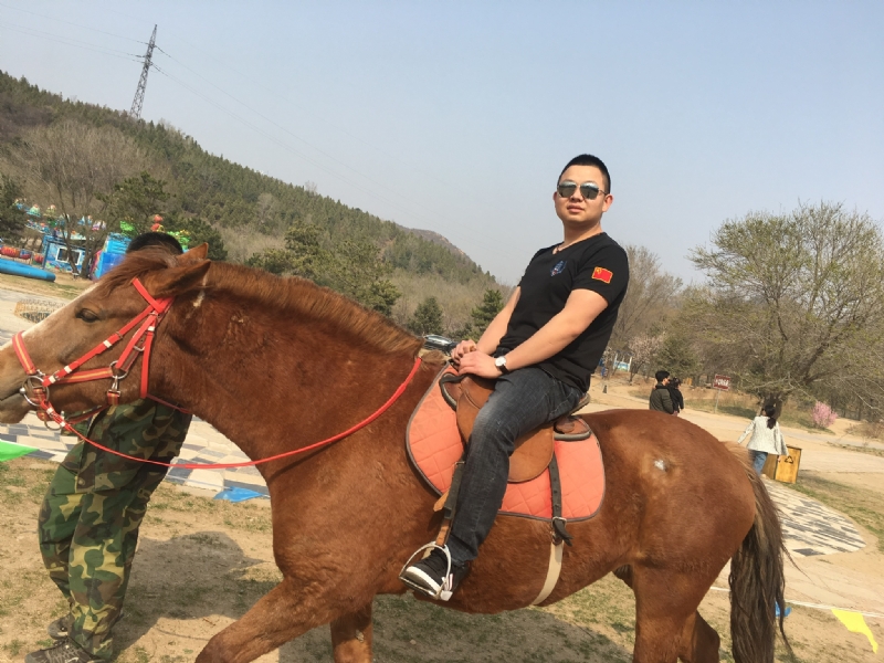 麦田的守望者的第一张照片--淄博相亲服务中心