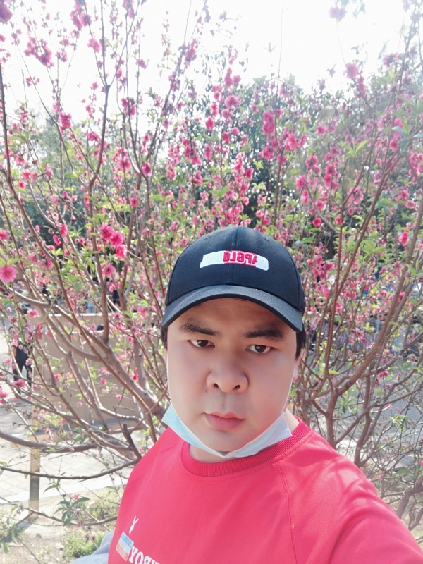 真心交友的第一张照片--淄博相亲服务中心