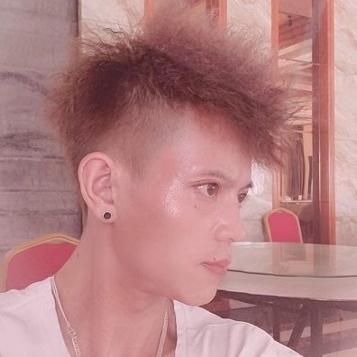 维咔嘶的第一张照片--淄博相亲服务中心