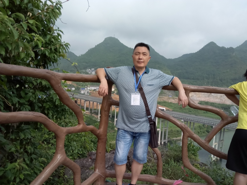 岁月无声的第一张照片--淄博相亲服务中心