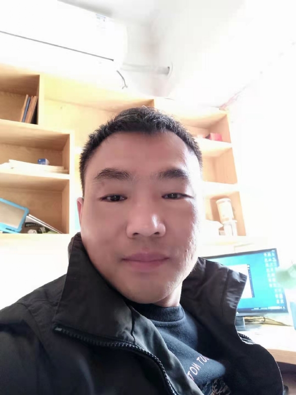 向前葱的第一张照片--淄博相亲服务中心