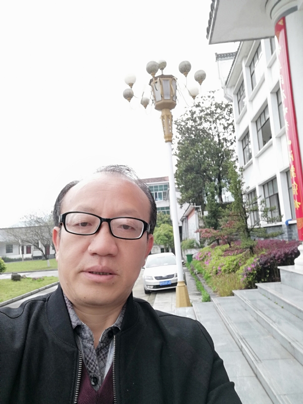 玫瑰祥云的第二张照片--淄博相亲服务中心