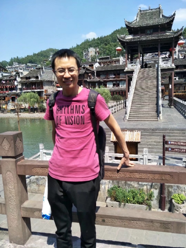 会飞的鱼的第一张照片--淄博相亲服务中心