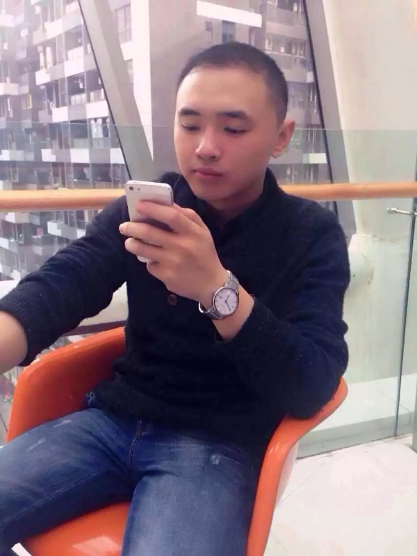 一个人的第一张照片--淄博相亲服务中心