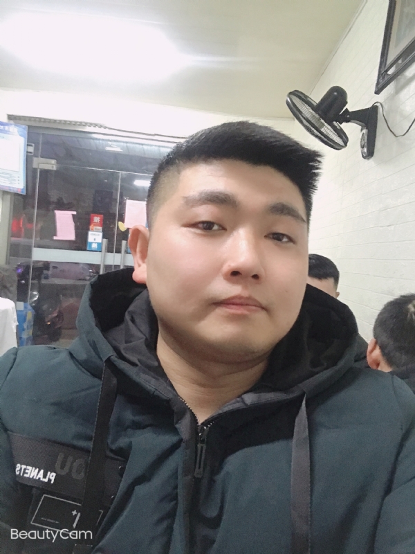 回忆是个小孩的第一张照片--淄博相亲服务中心