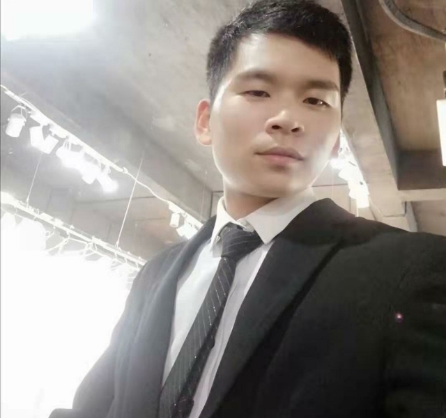 凌晨三点三分的第三张照片--淄博相亲服务中心