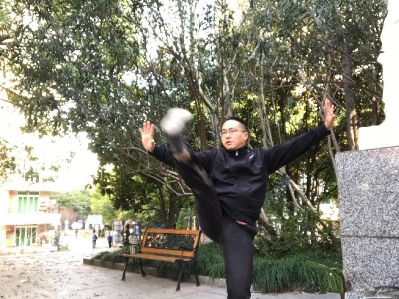 自故深情好受伤的第三张照片--淄博相亲服务中心