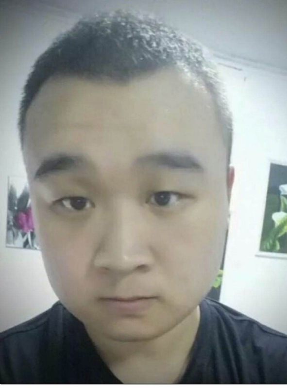 逆的第一张照片--淄博相亲服务中心