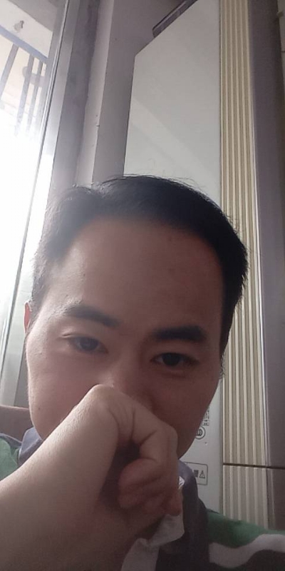 90年大叔的第一张照片--淄博相亲服务中心