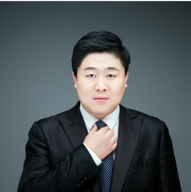 迷途小书童的第一张照片--淄博相亲服务中心