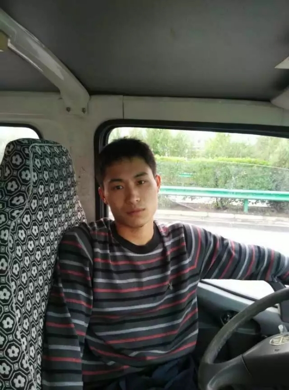 桦树林的第一张照片--淄博相亲服务中心