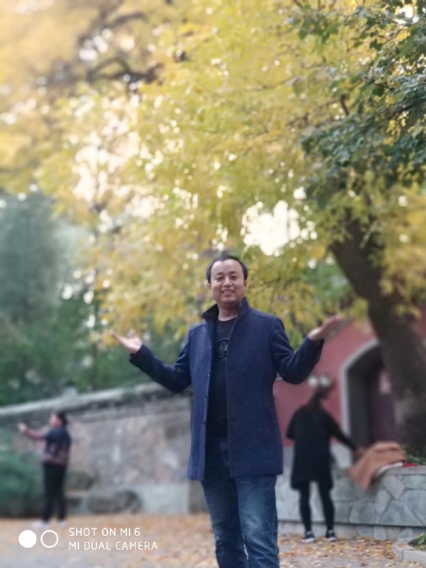 爱转角的第二张照片--淄博相亲服务中心