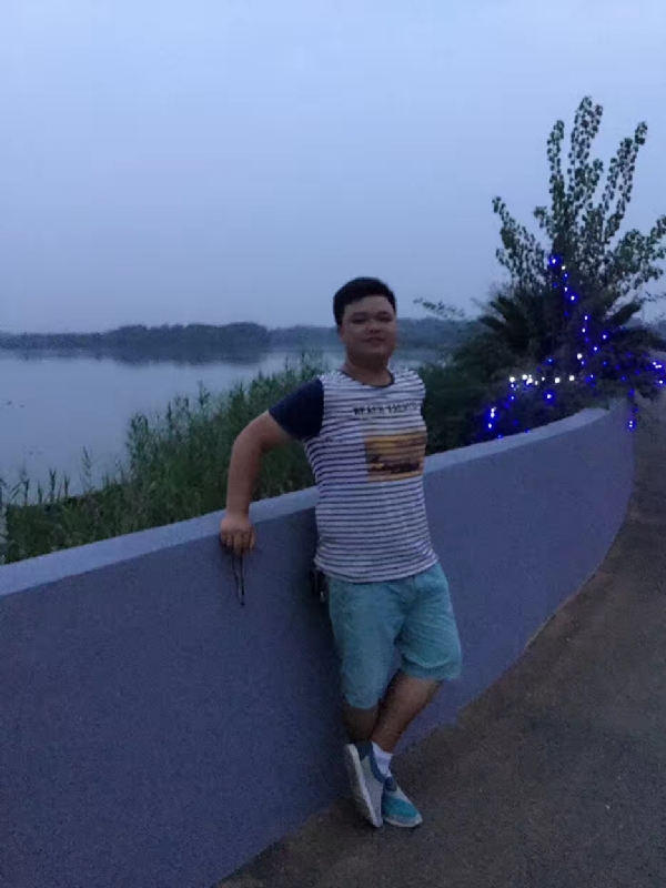 RLC的第一张照片--淄博相亲服务中心