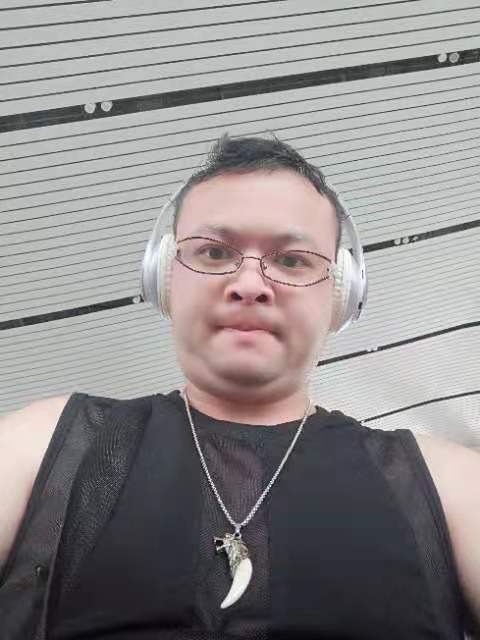 醉叶孤城的第一张照片--淄博相亲服务中心