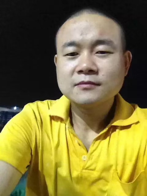 装国豪的第一张照片--淄博相亲服务中心