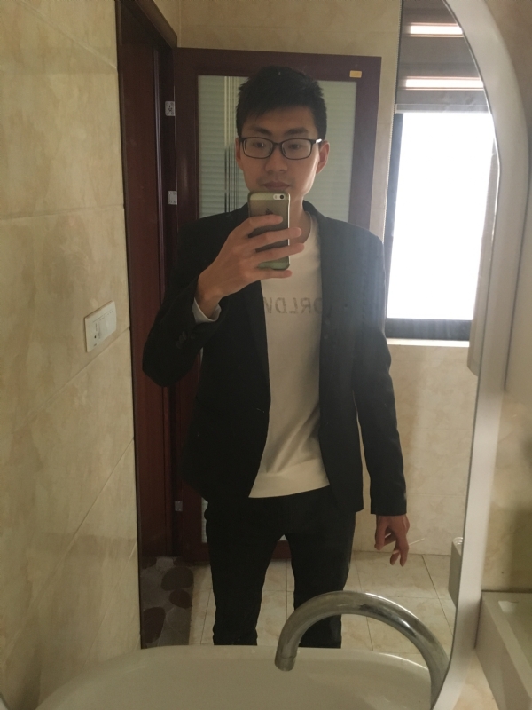 一生何求的第一张照片--淄博相亲服务中心