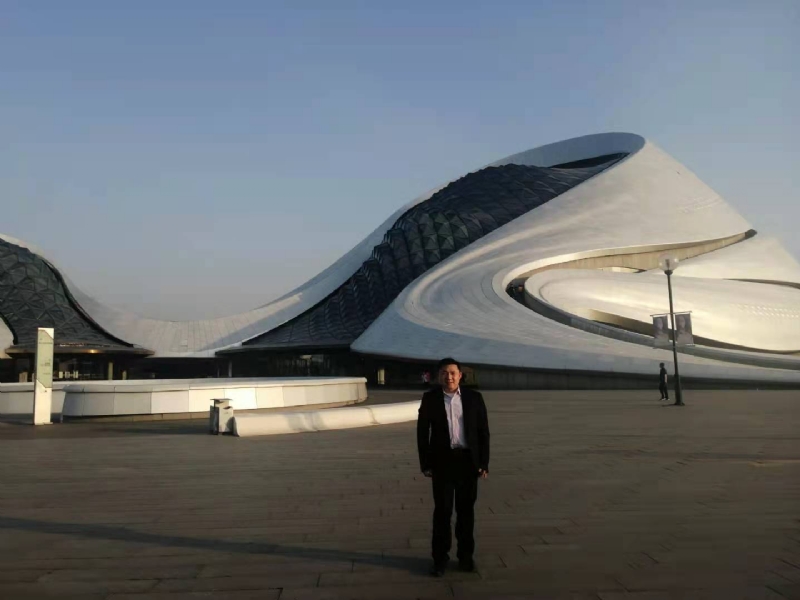 荣荣的第一张照片--淄博相亲服务中心