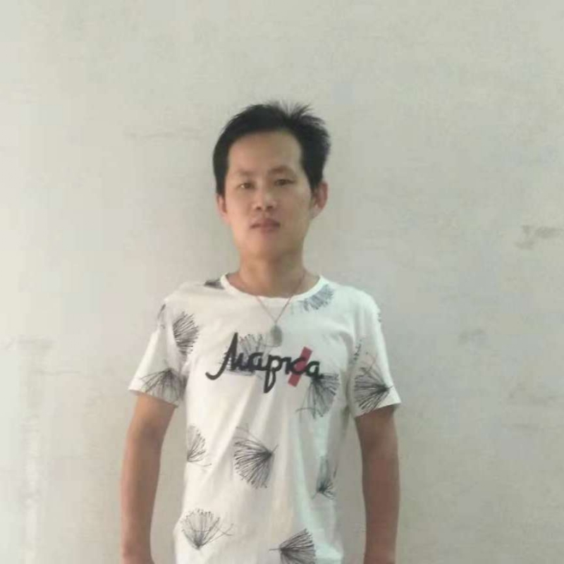 平平的第一张照片--淄博相亲服务中心