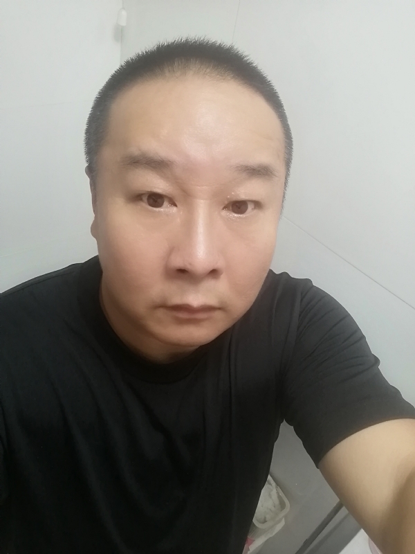 一束光的第一张照片--淄博相亲服务中心