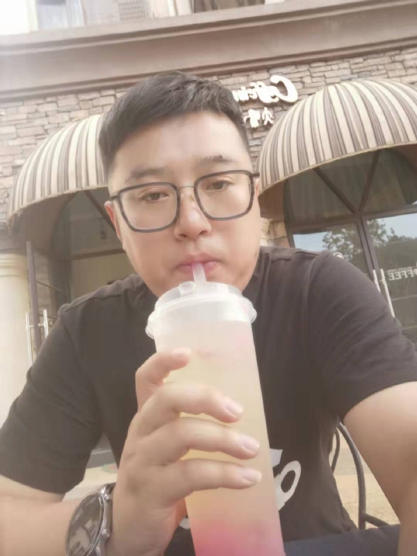 半旧情怀的第一张照片--淄博相亲服务中心