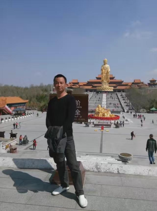 恺哥哥的第一张照片--淄博相亲服务中心