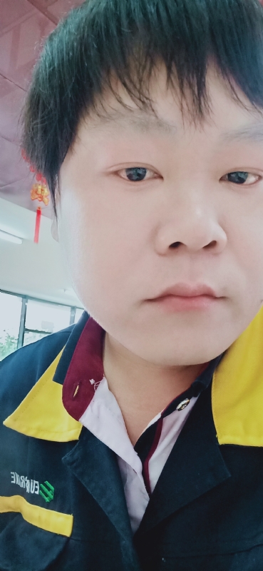 三哥哥的第一张照片--淄博相亲服务中心