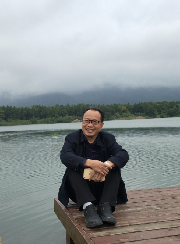 老牛的第一张照片--淄博相亲服务中心