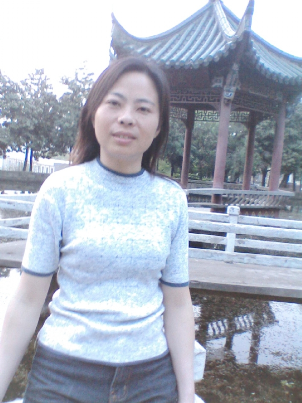 小草的第二张照片--淄博相亲服务中心