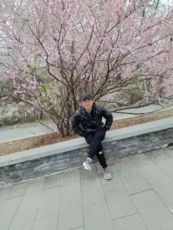 寻找幸福的第一张照片--淄博相亲服务中心