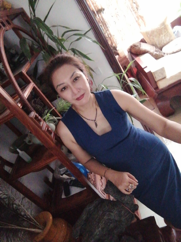 1975珠砂痣的第二张照片--淄博相亲服务中心