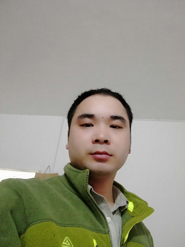 王群松的第一张照片--淄博相亲服务中心