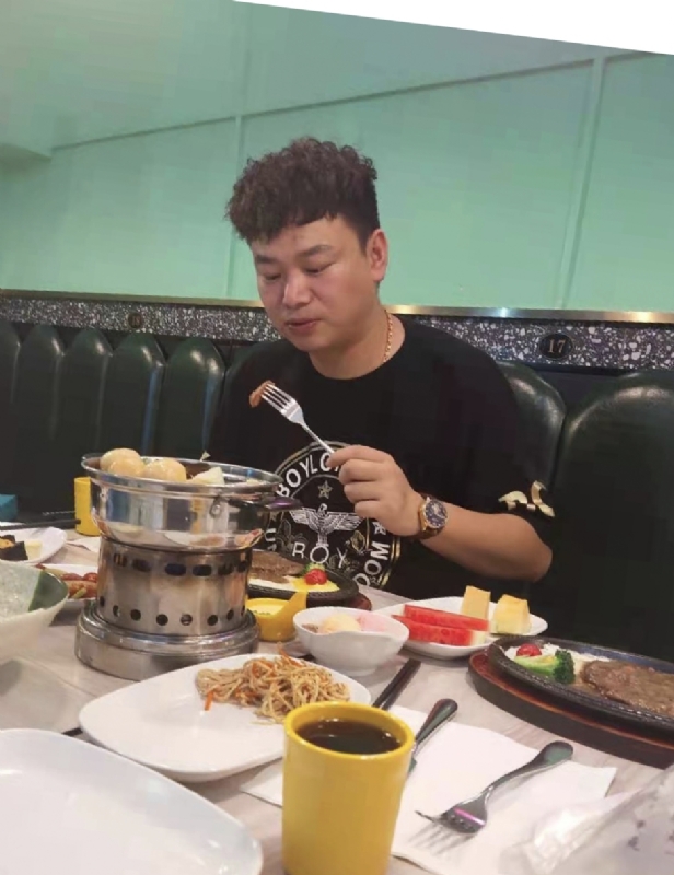 杰的第一张照片--淄博相亲服务中心