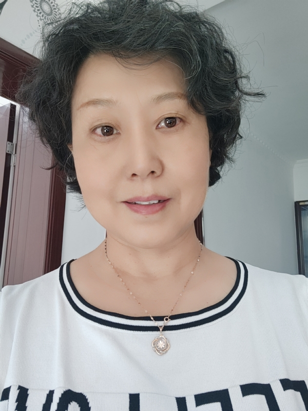 甜果的第一张照片--淄博相亲服务中心