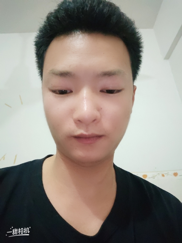 孤狼的第一张照片--淄博相亲服务中心