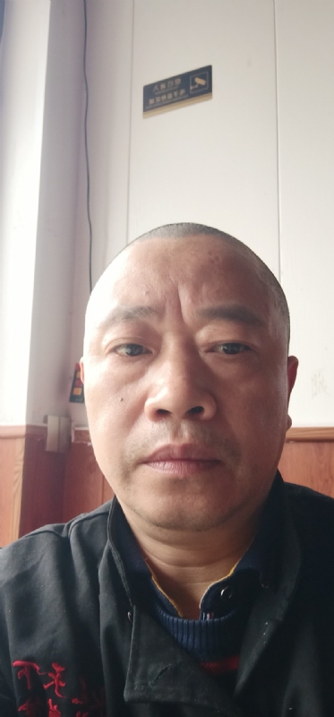 快乐人生的第一张照片--淄博相亲服务中心