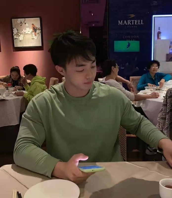 la的第一张照片--淄博相亲服务中心