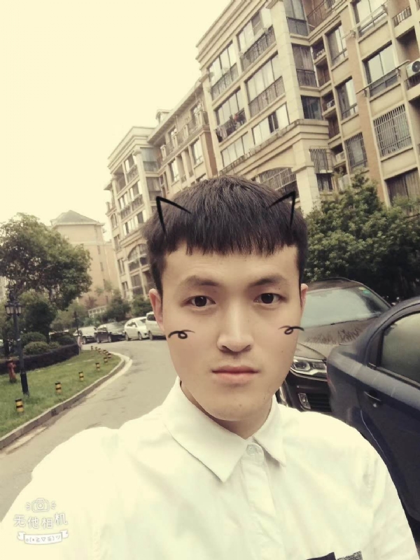 星空之下的第二张照片--淄博相亲服务中心