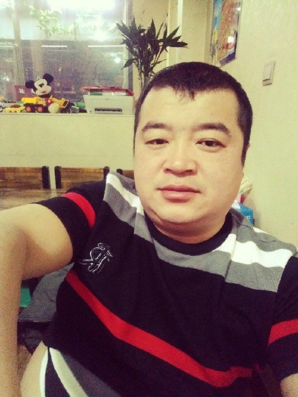 老实人的第一张照片--淄博相亲服务中心