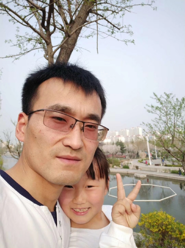 简单的幸福的第一张照片--淄博相亲服务中心