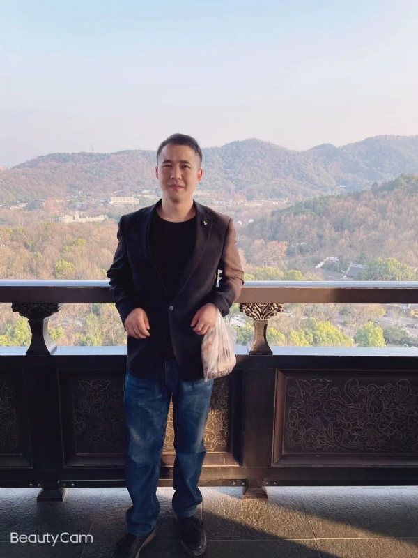 周周的第二张照片--淄博相亲服务中心