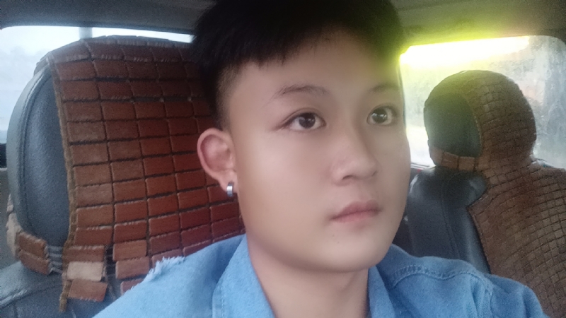 何新的第一张照片--淄博相亲服务中心