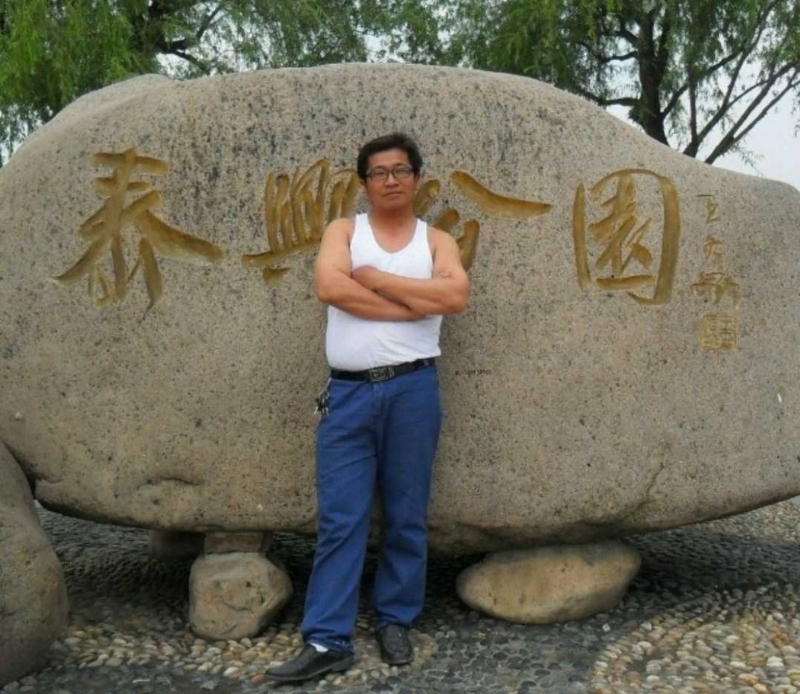 黑哥的第一张照片--淄博相亲服务中心