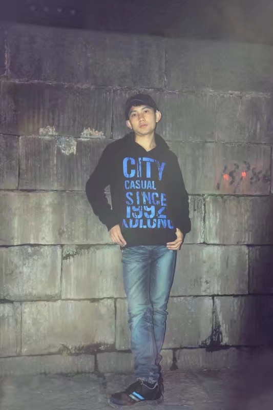 黄渊军的第一张照片--淄博相亲服务中心