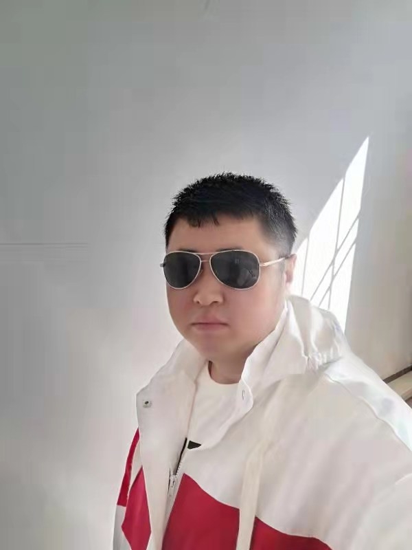 大漠叔叔的第一张照片--淄博相亲服务中心