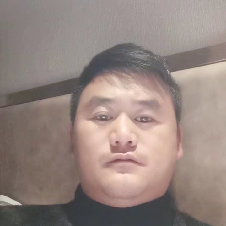 奔跑的第一张照片--淄博相亲服务中心