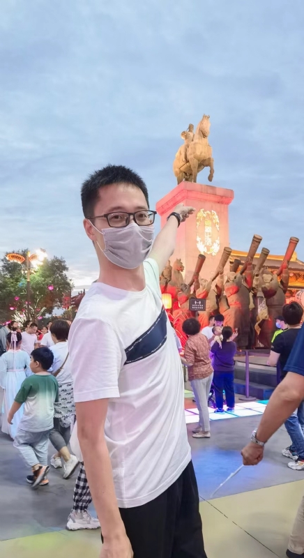 一休哥的第一张照片--淄博相亲服务中心