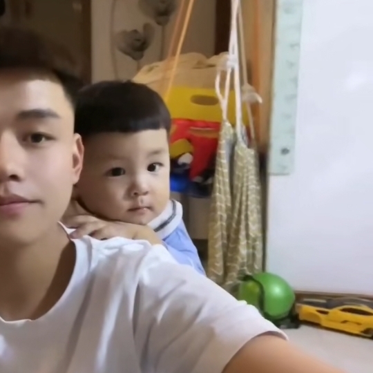 嘻嘻嘻的第一张照片--淄博相亲服务中心