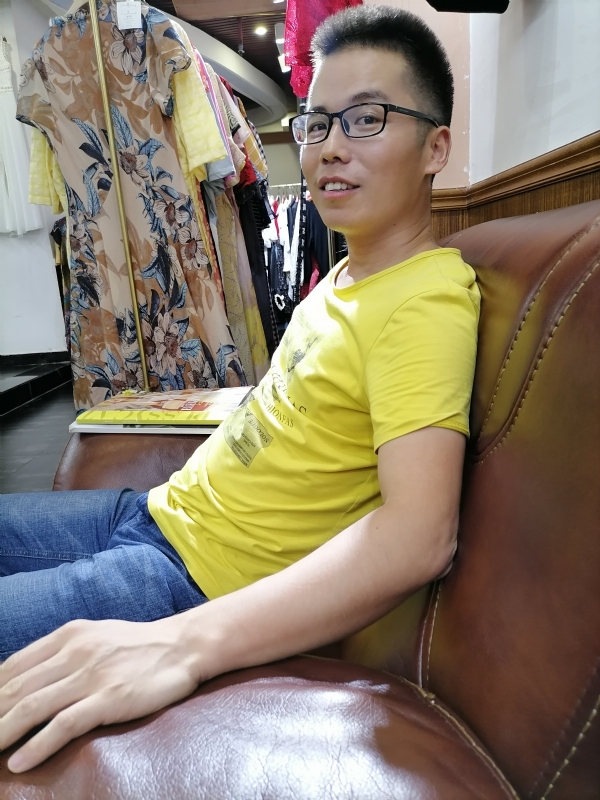 汪顺鹏的第二张照片--淄博相亲服务中心